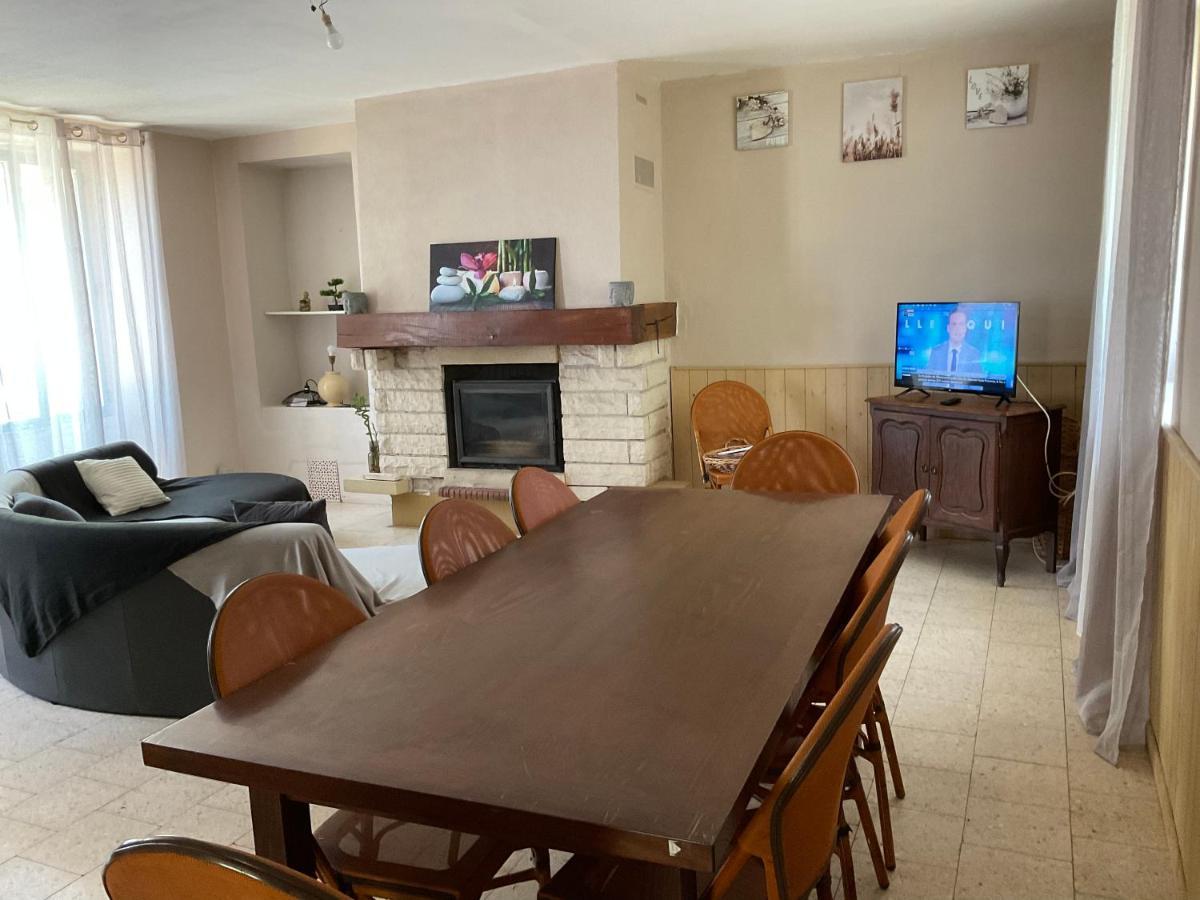 Chambres, Table D'Hotes Et Gites Les Mesanges Saint-Jean-de-Sauves Buitenkant foto